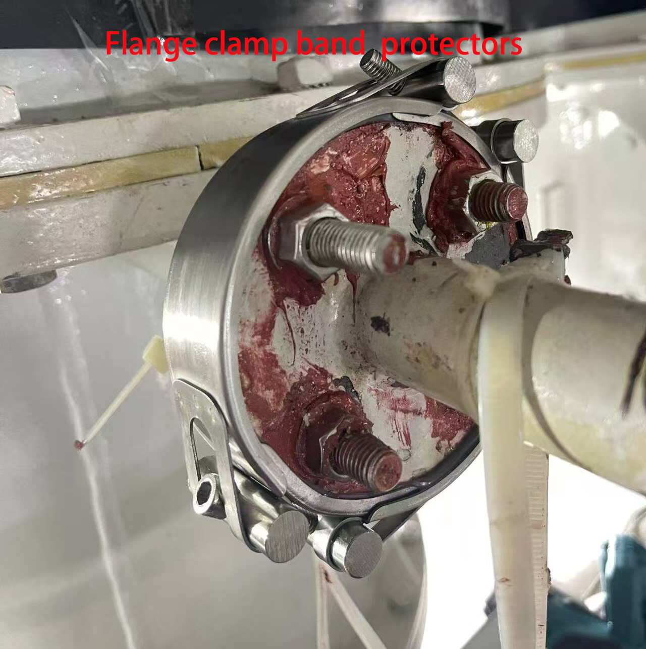 What is different flange band protectors